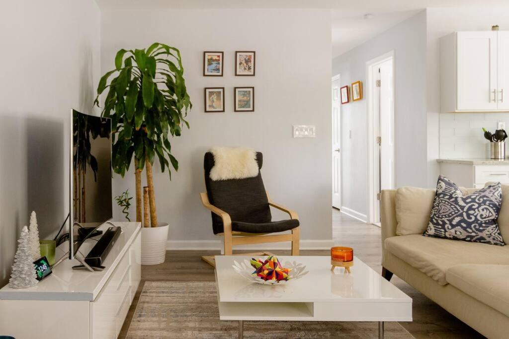 The Longmont Luxury Condo In The Heart Of Providence Exterior photo